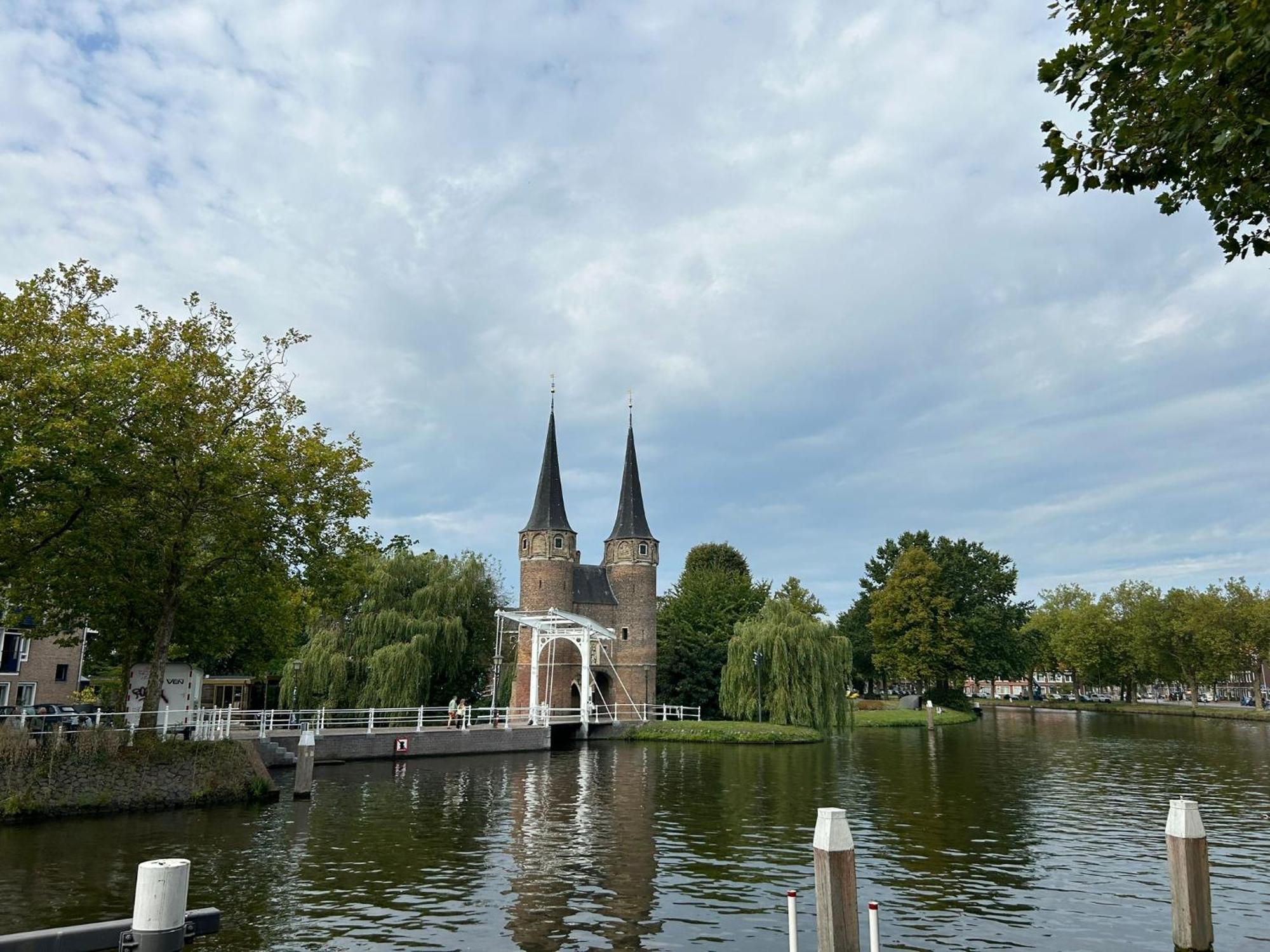 Beautiful House In Delft Apartment Exterior photo